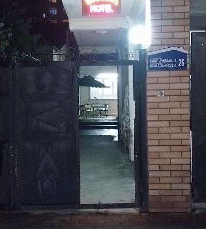 Hostel Gomani Batumi Esterno foto