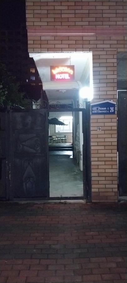 Hostel Gomani Batumi Esterno foto