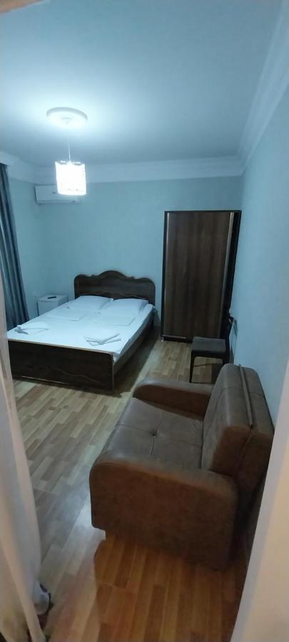 Hostel Gomani Batumi Esterno foto