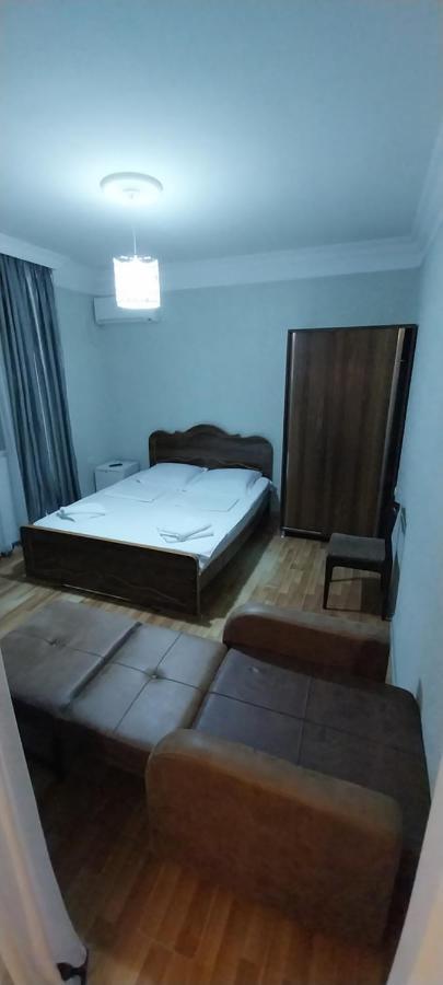 Hostel Gomani Batumi Esterno foto