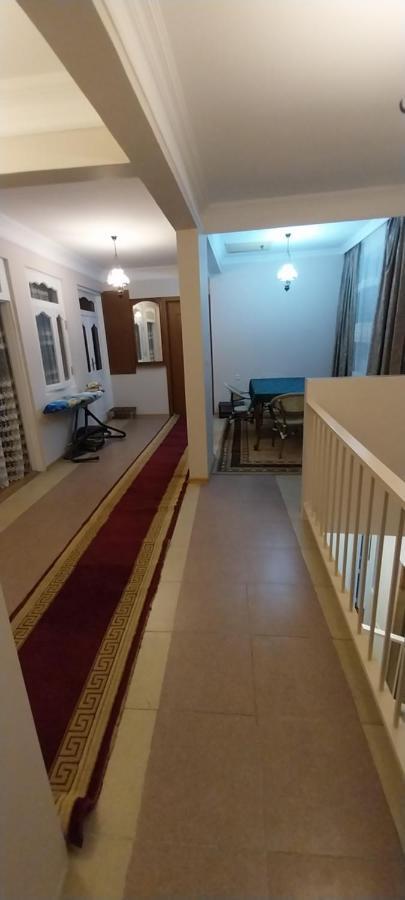 Hostel Gomani Batumi Esterno foto