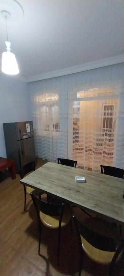 Hostel Gomani Batumi Esterno foto